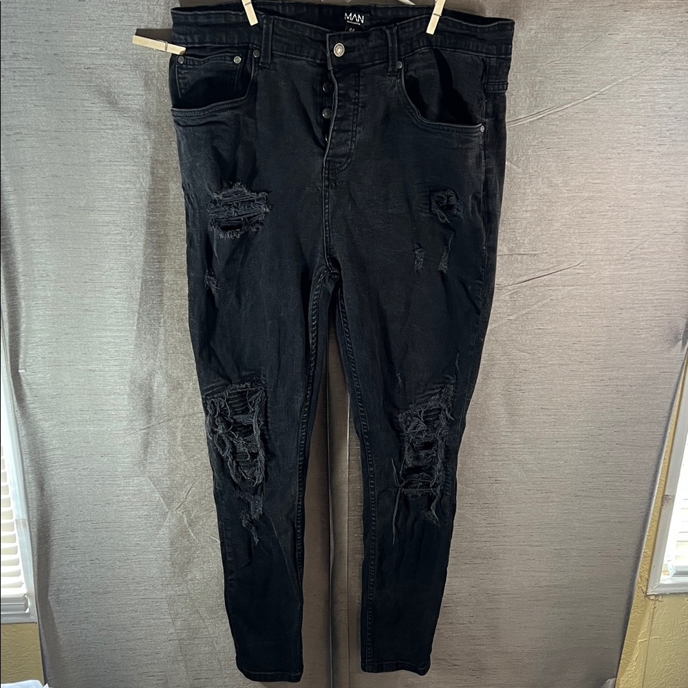 Men's BOOHOOMAN Distressed Skinny Jeans with stretch size 44